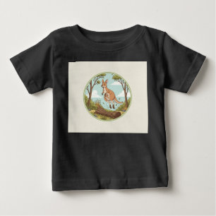 Grenzenlose Buschlandschaft –Spielerisch springend Baby T-shirt