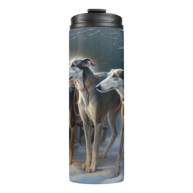 Greyhound Snowy Sleigh Weihnachtsdekor Thermosbecher (Vorderseite)