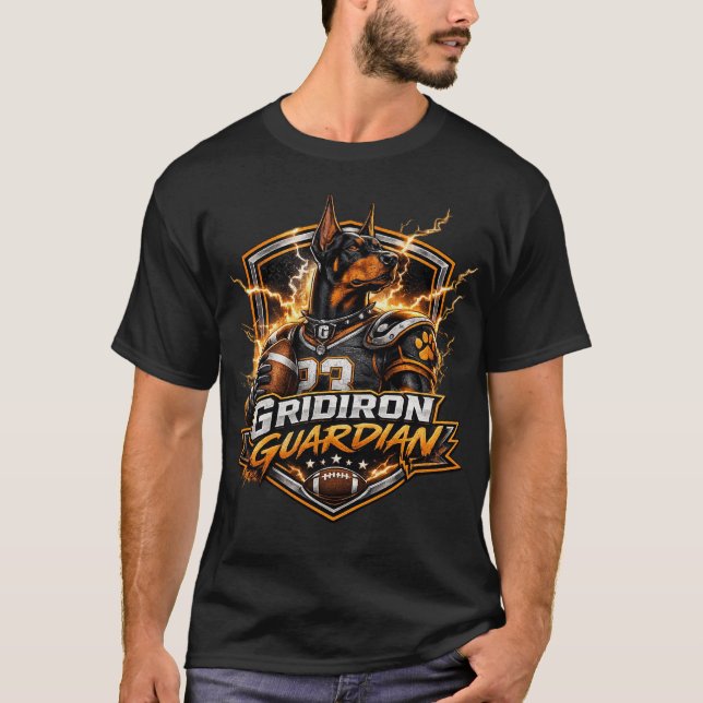 Gridiron Guardian Dobermann Maskottchen Kunst T-Shirt (Vorderseite)