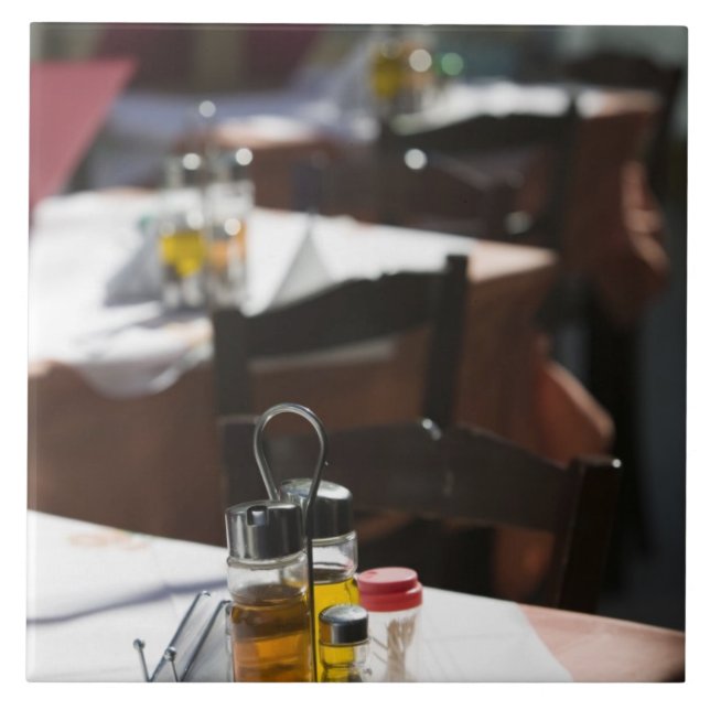 GRIECHENLAND, CRETE, Provinz Rethymno, Rethymno: a Fliese (Vorderseite)