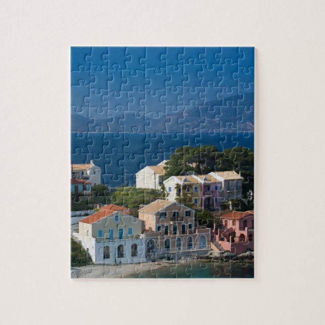 GRIECHENLAND, Ionische Inseln, KEFALONIEN, Assos: Puzzle (Vertikal)