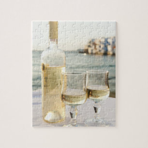 Griechenland, Kykladen-Inseln, Mykonos, Wein auf d Puzzle