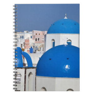 Griechenland, Santorini. Glockenturm und blaue Kup Notizblock