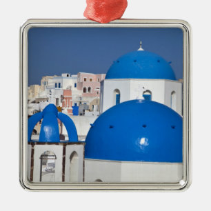 Griechenland, Santorini. Glockenturm und blaue Kup Silbernes Ornament