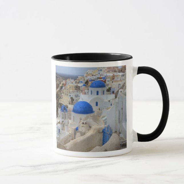 Griechenland, Santorini. Glockenturm und blaue Kup Tasse (Rechts)