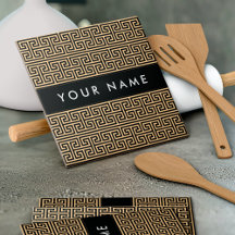 Griechischer Meander Key H Brown, Ihr Name, person