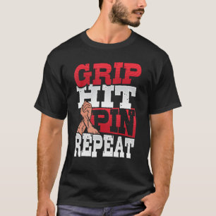 Griffe auf das Button Wiederholarm Wrestler 1 T-Shirt