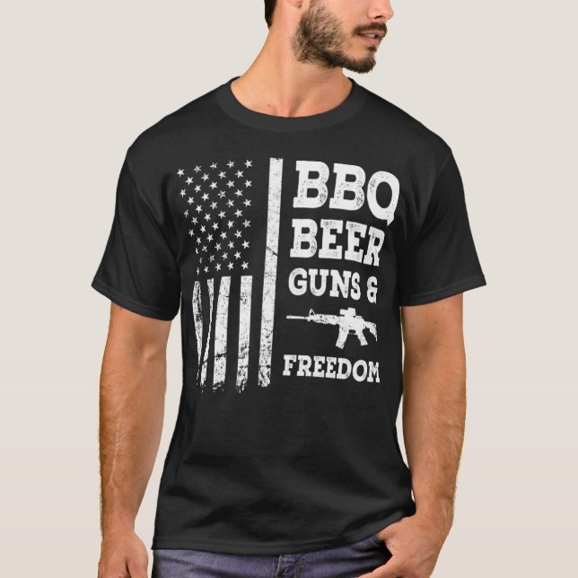 Grillen Beer Guns and Freedom Essential T - Shirt (Vorderseite)