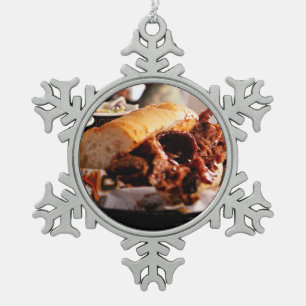 GRILLEN Rindfleisch-Bruststück-Sandwich Schneeflocken Zinn-Ornament
