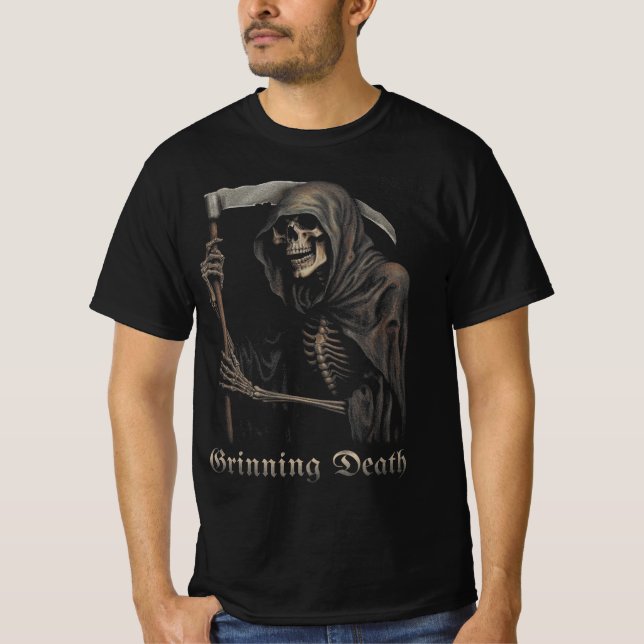 grim reaper with a scythe T-Shirt (Vorderseite)