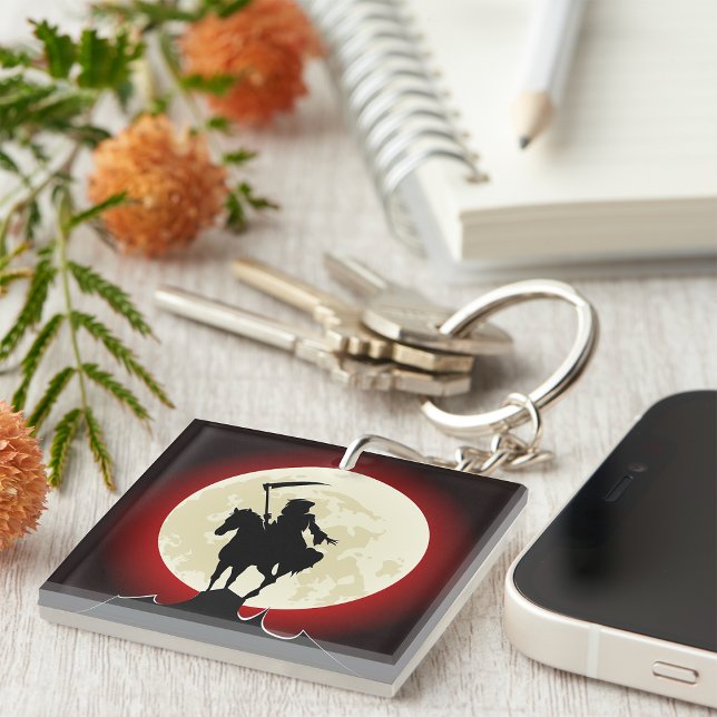 Grimmiger Sensenmann Vollmond Schlüsselanhänger (Von Creator hochgeladen)