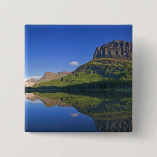 Grinnel Point und Allen Mountain spiegeln sich in Button