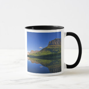 Grinnel Point und Allen Mountain spiegeln sich in Tasse