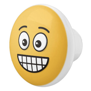 Grinsen mit offenen Augen Keramikknauf