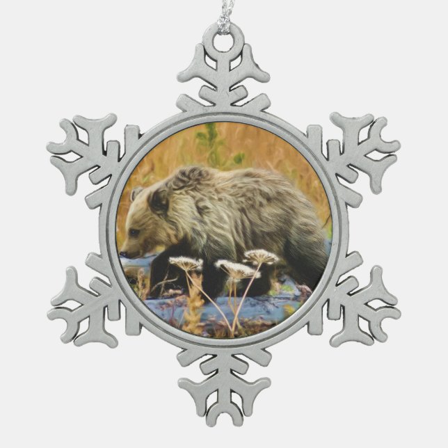 Grizzlybär CUB Schneeflocken Zinn-Ornament (Vorderseite)