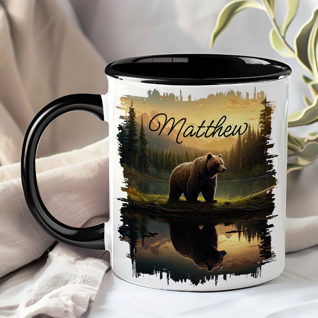 Grizzlybär-Sonnenuntergangs-See-Reflexion Tasse (Von Creator hochgeladen)