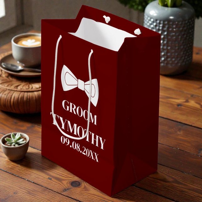Groom Burgundy Elegante Moderne Geschenke Hochzeit Mittlere Geschenktüte (Von Creator hochgeladen)