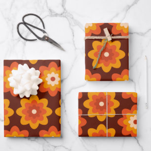 Grooviges Retro-70er-Boho-Hippie-Orangen-Blumenmus Geschenkpapier Set