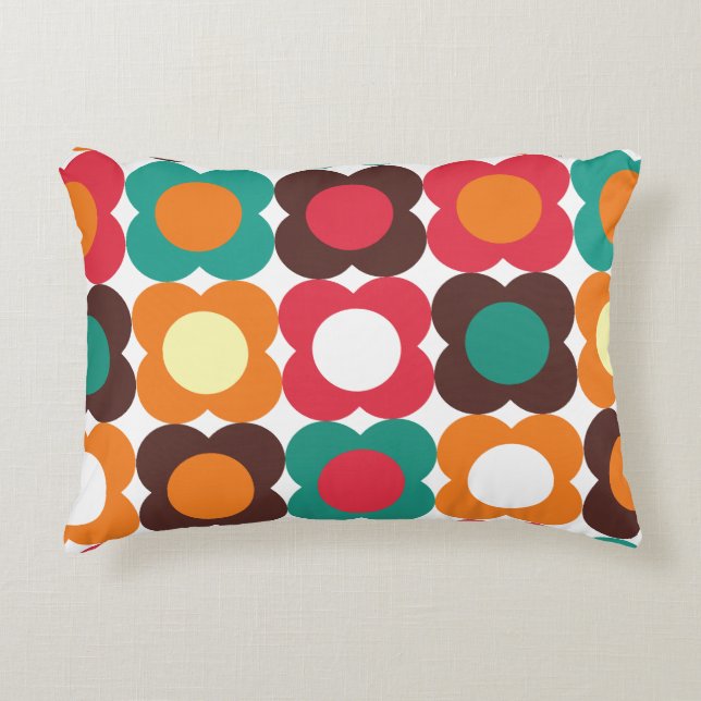 Groovy 70s Retro Flower Pattern | Bold Boho Floral Dekokissen (Vorderseite)