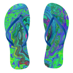 Groovy Abstrakt Retro Grün und Blau Swirl Flip Flops