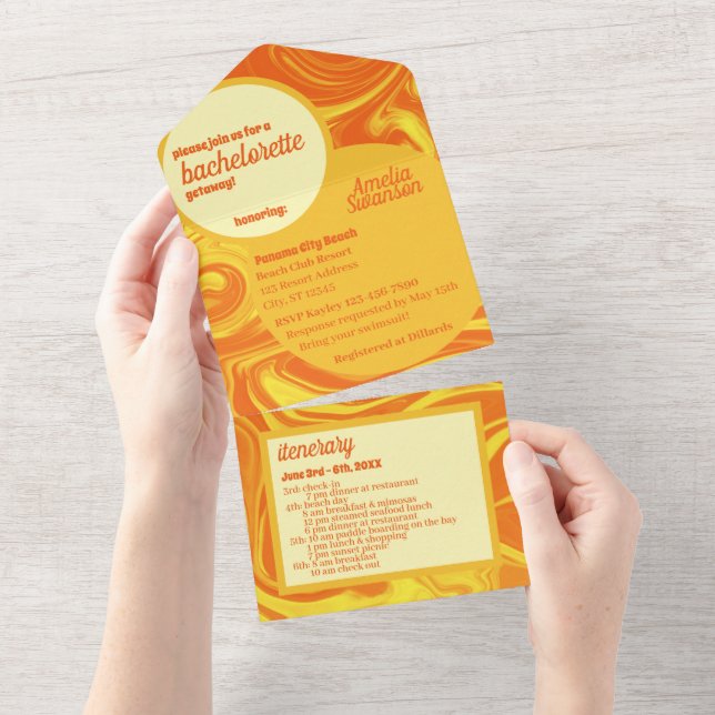 Groovy Bachelorette in einer Einladung (Abreißen)