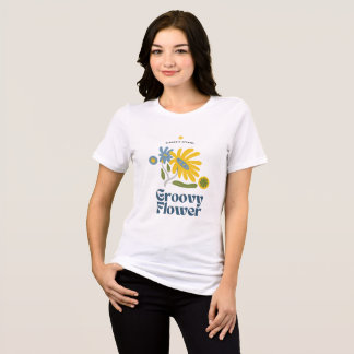 Groovy Blume Retro Ästhetik Tri-Blend Shirt