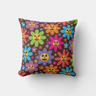 Groovy Colorful Spooky Blume Halloween Kissen