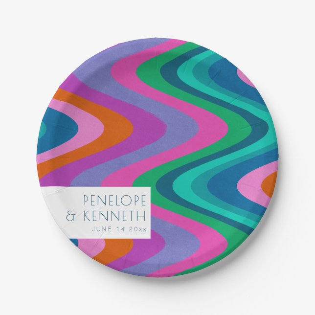 Groovy farbenfrohe Lila Retro Hochzeit maßgeschnei Pappteller (Vorderseite)