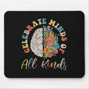 Groovy feiert Köpfe aller Art Neurodiversität Mousepad