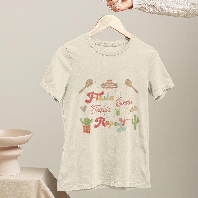 Groovy Fiesta Siesta Tequila Repeat Bachelorette T-Shirt (Von Creator hochgeladen)
