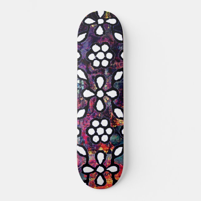 Groovy Floral Grunge Skateboard (Vorderseite)