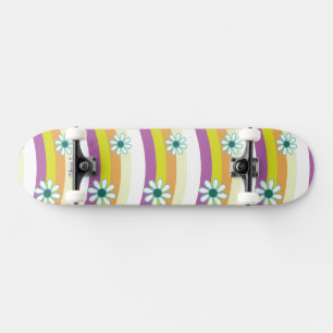 Groovy Floral Skateboard Muster