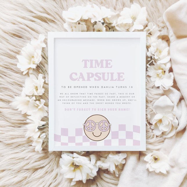 Groovy Girl Checkered Happy Face | Time Capsule Poster (Von Creator hochgeladen)