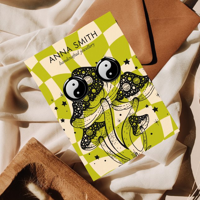 Groovy Green Mushroom Trippy Retro Earring Display Visitenkarte (Von Creator hochgeladen)