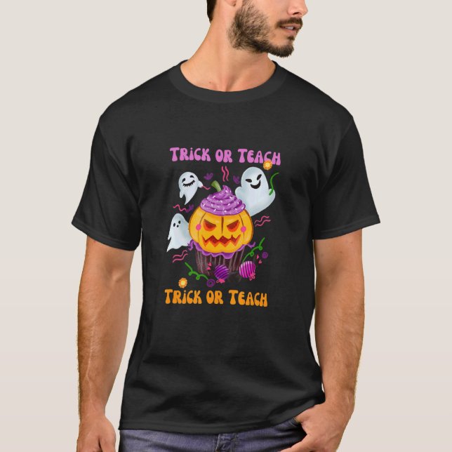 Groovy Halloween Trick oder Teach Boo Ghost Pre-K  T-Shirt (Vorderseite)