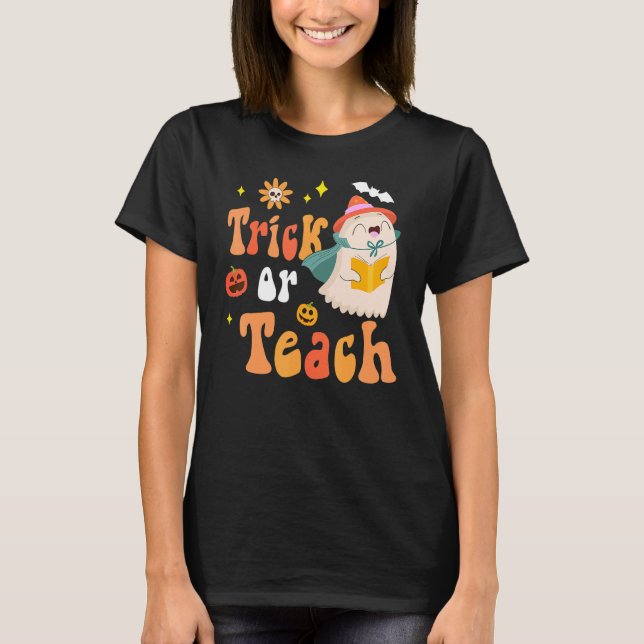 Groovy Halloween Trick or Teach Retro Floral Ghost T-Shirt (Vorderseite)
