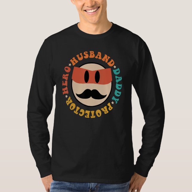 Groovy Hippie Husband Daddy Protector Hero Dad Fat T-Shirt (Vorderseite)