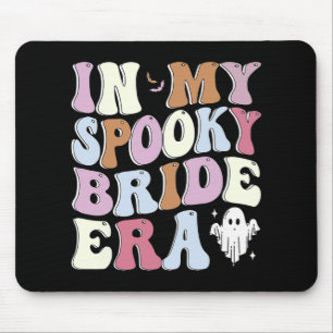 Groovy in meiner Spooky-Bride-Ära Mousepad