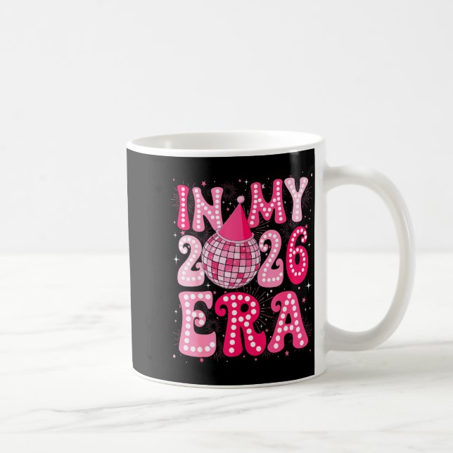 Groovy In My 2026 Era Happy New Year 2026 New Year Kaffeetasse (Rechts)