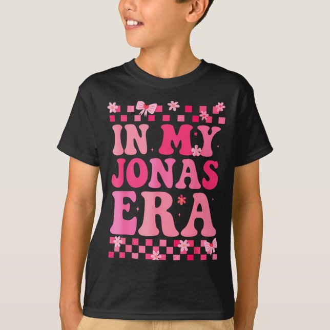 Groovy In My Jonas Era Funny Jonas Heart For Men W T-Shirt (Vorderseite)