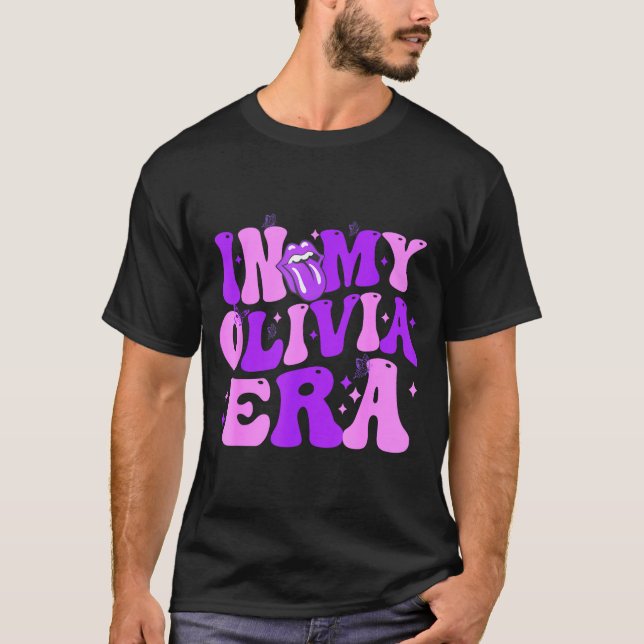 Groovy In My Olivia Era For Men Women Kids Funny S T-Shirt (Vorderseite)