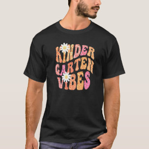 Groovy KINDERGARTEN-STIMMUNG Lehrer Herbstfarben K T-Shirt