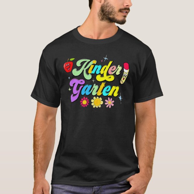 Groovy Kindergarten Vibes Retro Back To School Tee (Vorderseite)