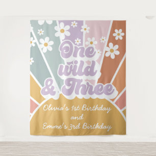 Groovy One Wild Three Retro Sunshine Rainbow Daisy Wandteppich