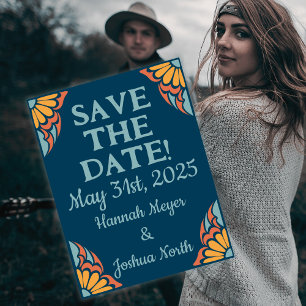 Groovy Orange Blume auf Deep Blue Rett-the-Date Postkarte