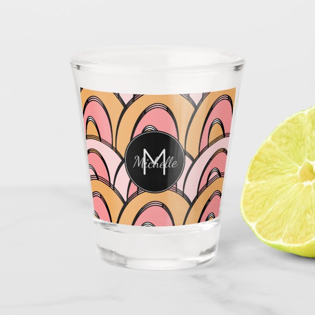 Groovy Pink Orange Monogram Individuelle Name Schnapsglas (Vorderseite)