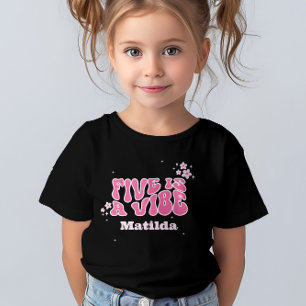 Groovy Regenbogen 5 ist ein vibe 60er Jahre Retro  T-Shirt