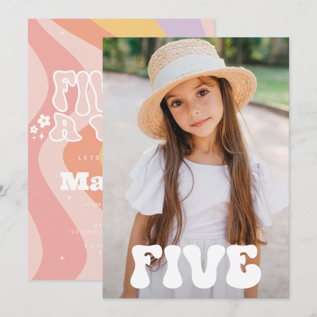 Groovy Regenbogen 5 ist ein vibe 60er Retro-Disy-F Einladung (Vorne/Hinten)