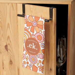 Groovy Retro Orange Blumenmonogramm Geschirrtuch
