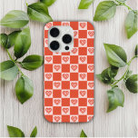 Groovy Retro Romantic Love Heart Red Checkerboard Case-Mate iPhone Hülle<br><div class="desc">Groovy Retro Romantic Love Heart Red Checkerboard iPhone 15 Pro Cases features a simple red checkerboard pattern with groovy retro romantic love hearts. Perfect gift for her for Valentine's Day,  birthday,  mom for Mother's Day,  girlfriend,  sweetheart for Christmas and holidays. Designed by ©Evco Studio www.zazzle.com/store/evcostudio</div>